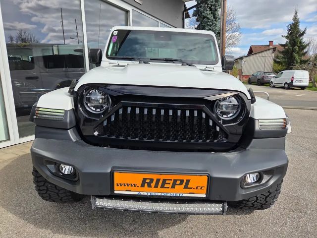 Jeep Wrangler Overland