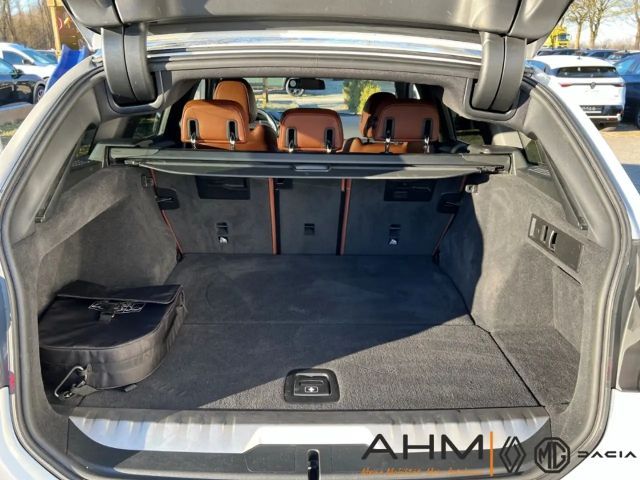 BMW 330 330e Luxury Line Touring