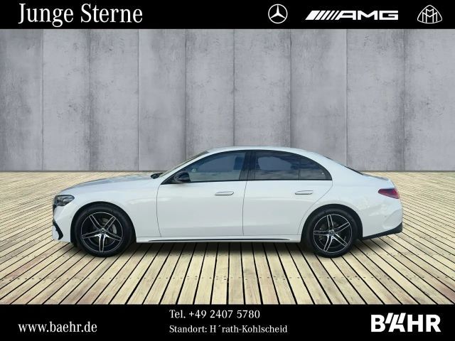 Mercedes-Benz E 200 AMG Line Sedan