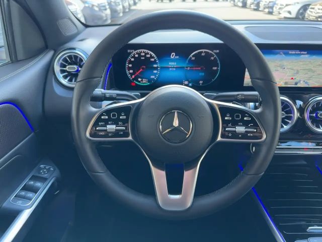 Mercedes-Benz EQB 250