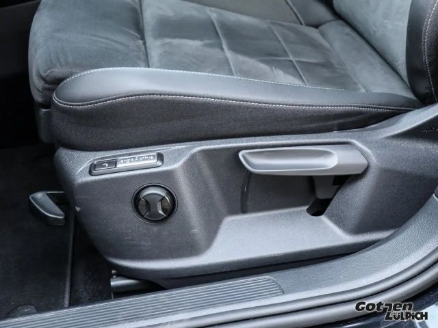 Volkswagen T-Roc 1.5 TSI DSG Style