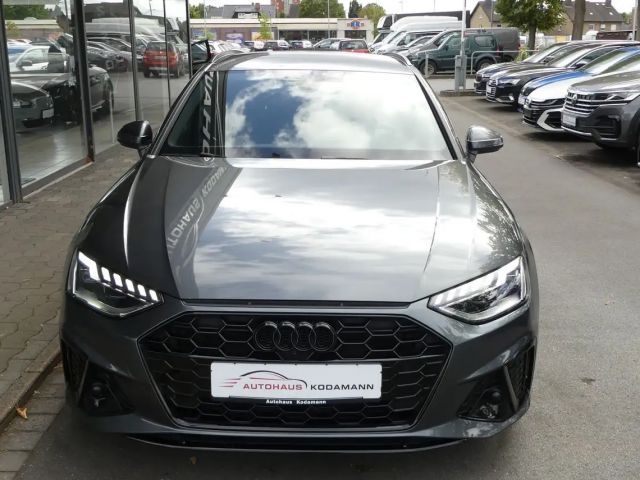 Audi A4 35 TFSI Competition S-Line