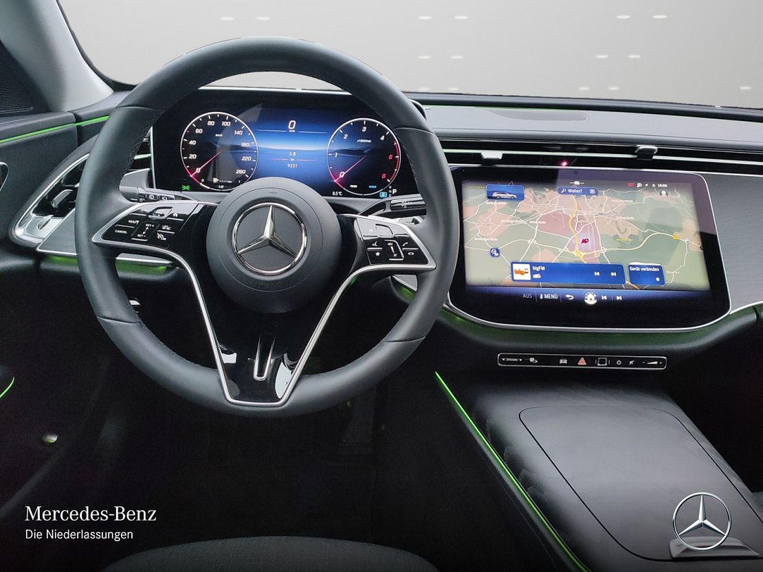 Mercedes-Benz E 220 AVANTGARDE E 220 d Estate