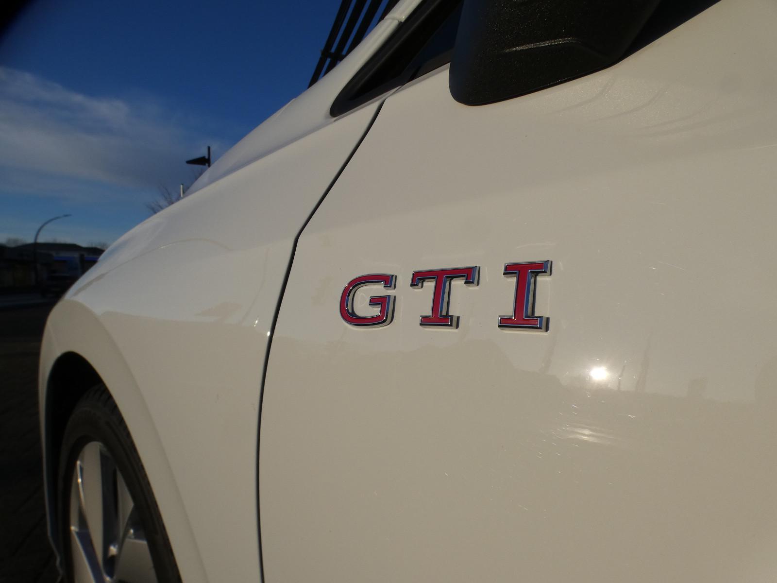 Volkswagen Golf 2.0 TSI GTI Golf VIII IQ.Drive