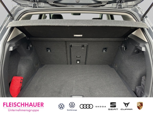Volkswagen Golf 1.5 TSI Golf VIII Life
