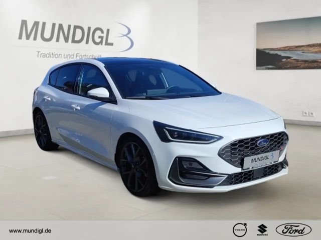 Ford Focus ST Line