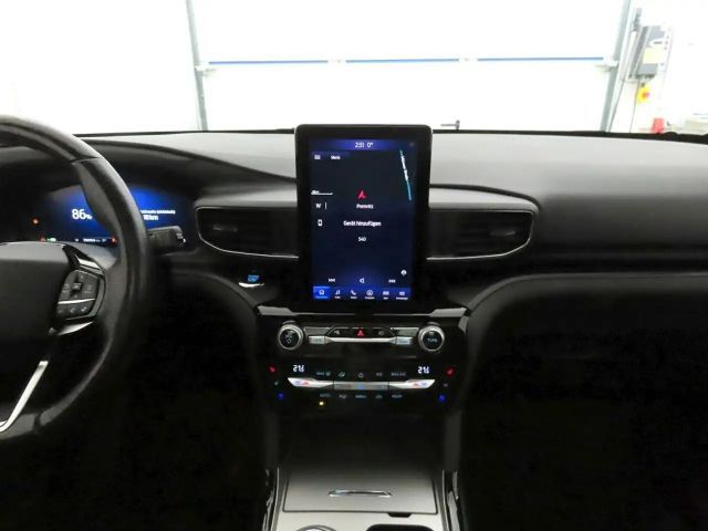 Ford Explorer Plug in Hybrid ST Line