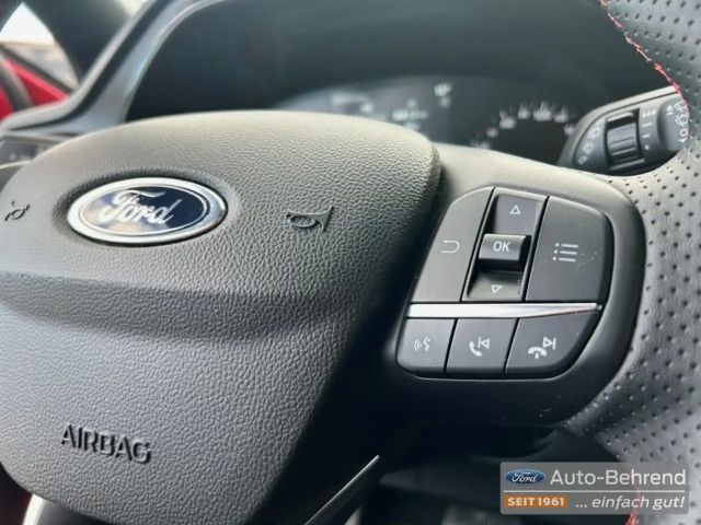 Ford Focus ST Line Wagon