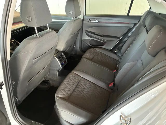 Volkswagen Golf 1.5 TSI Life