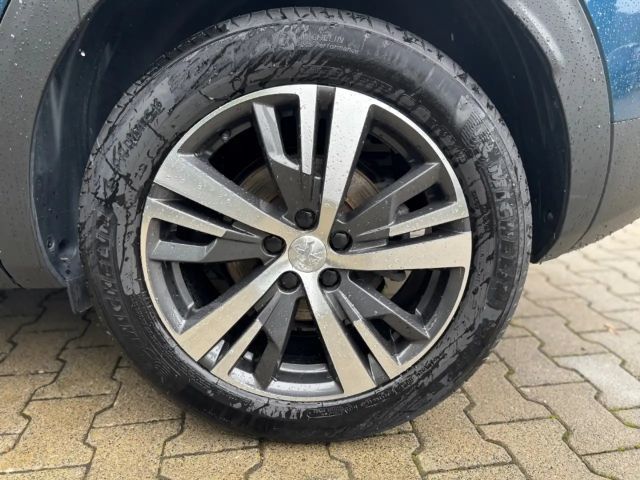 Peugeot 3008 Allure Pack EAT8 HDi