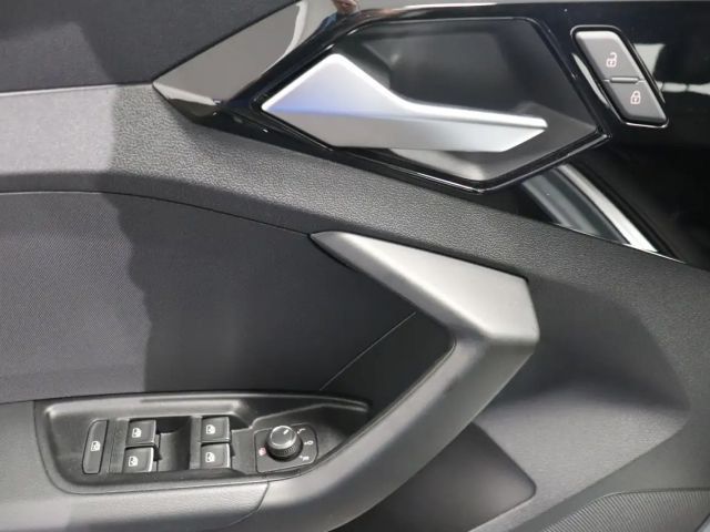 Audi A1 30 TFSI Allstreet S-Tronic