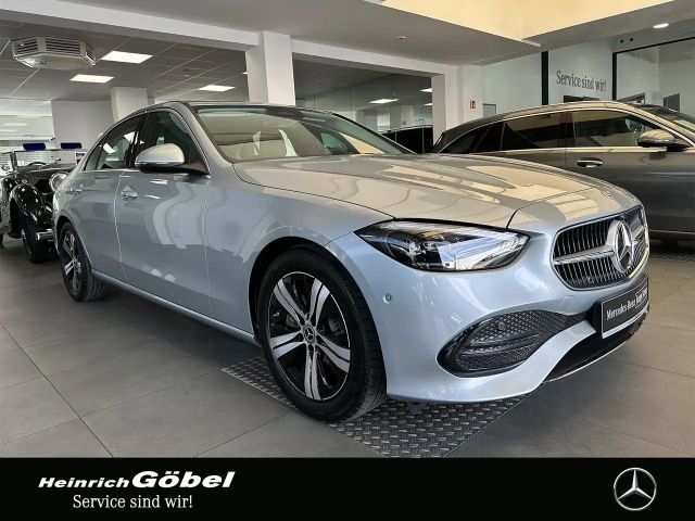 Mercedes-Benz C 200 AVANTGARDE Sedan