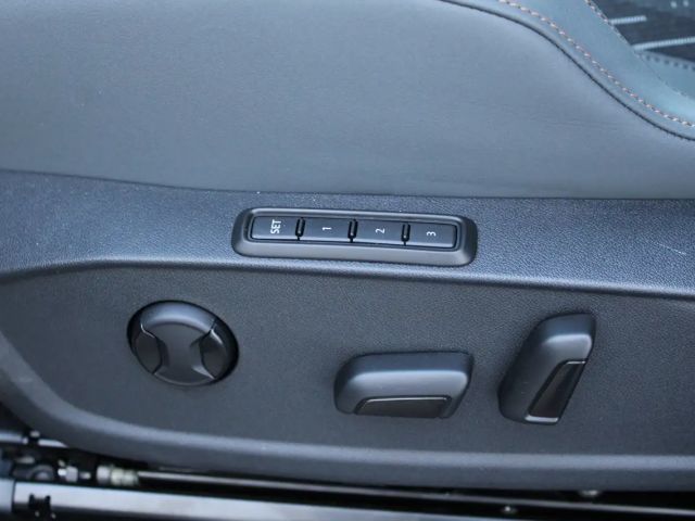 Cupra Born "VZ" 79/84 240kW/326PS mit MEGAAUSSTATTUNG!