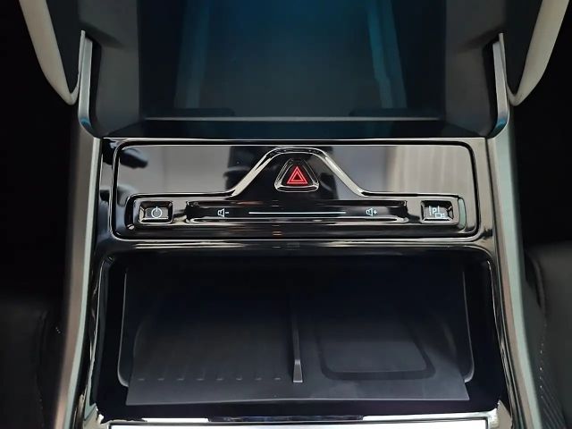 Ford Explorer EV RWD