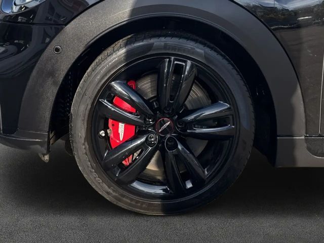 MINI John Cooper Works Cabrio John Cooper Works Cabrio Aut. Essential Trim LED