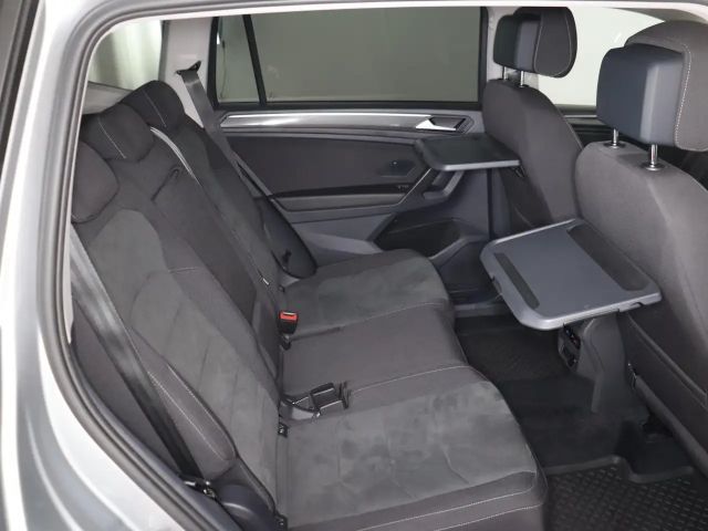 Volkswagen Tiguan Allspace DSG R-Line Style