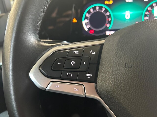 Volkswagen Golf 1.5 TSI Golf VIII