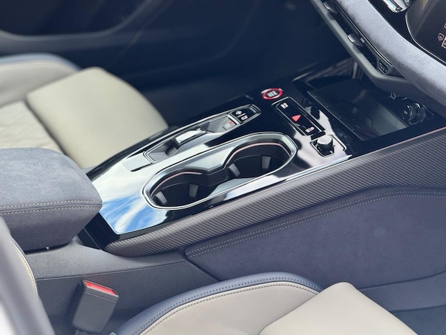 Audi A6 e-tron Avant Quattro