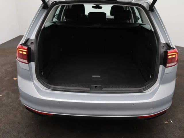 Volkswagen Passat 2.0 TSI Business DSG Variant