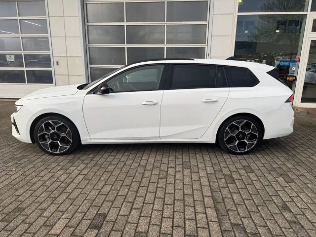 Opel Astra Sports Tourer Ultimate