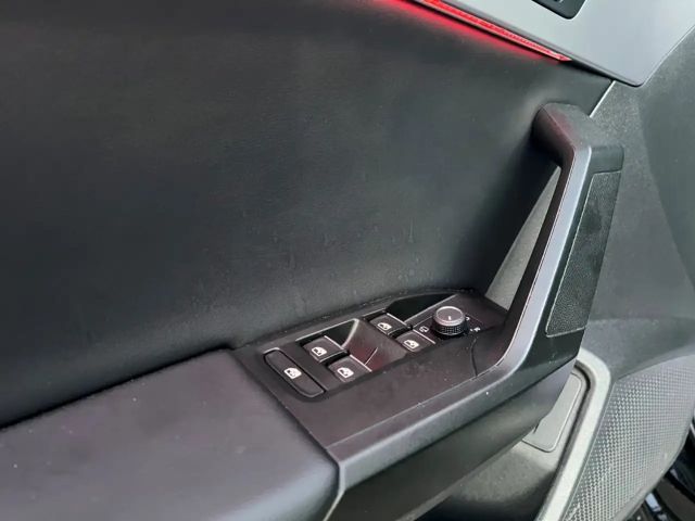 Seat Leon 1.5 eTSI FR-lijn Sportstourer