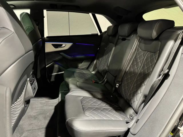 Audi Q8 55 TFSI Hybride Quattro