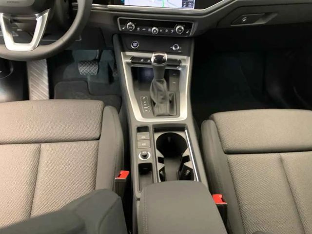 Audi Q3 35 TFSI S-Tronic