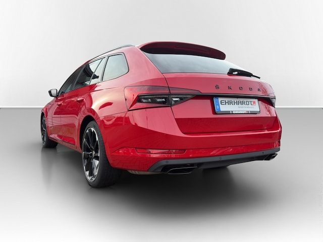 Skoda Superb 2.0 TSI 4x4 Combi Sportline