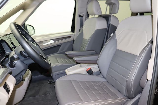 Volkswagen Multivan 2.0 TDI DSG Style T7