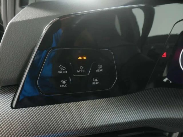 Volkswagen Golf 2.0 TSI DSG GTI Style