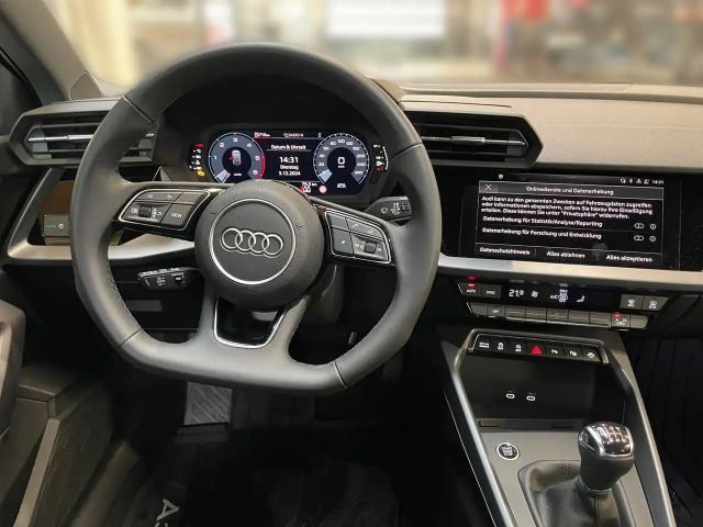 Audi A3 30 TDI Sedan