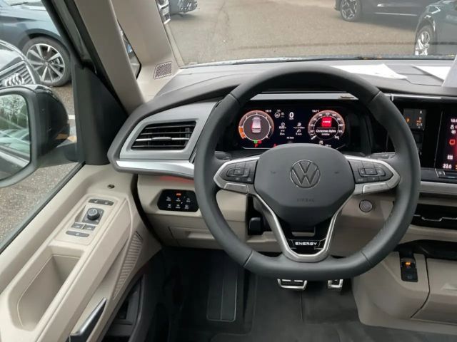 Volkswagen Multivan Life T7