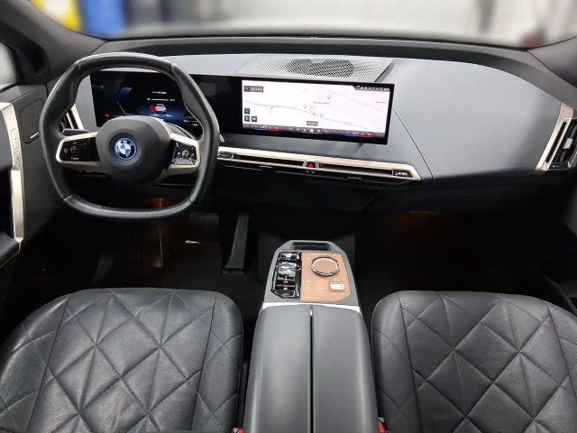 BMW iX xDrive40
