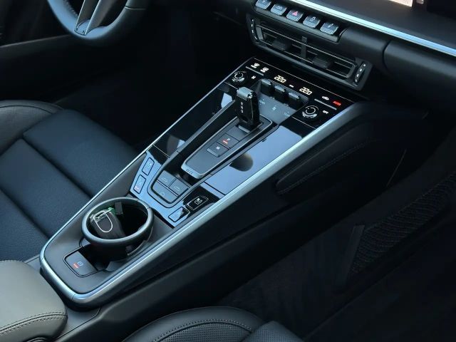 Porsche 992 4S Cabrio Carrera