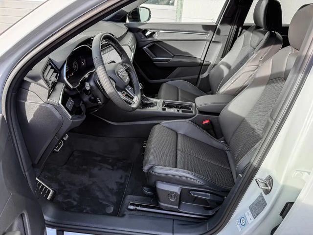 Audi Q3 35 TFSI S-Line