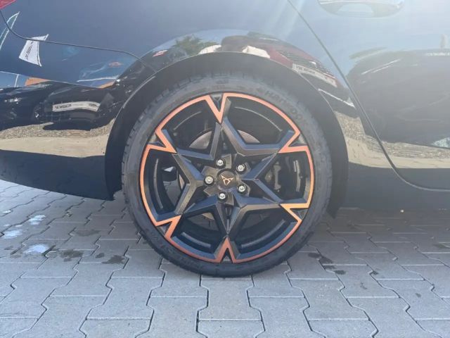 Cupra Leon 2.0 TSI 4Drive DSG Sportstourer VZ