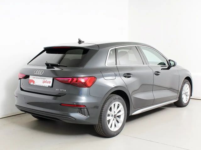 Audi A3 30 TFSI Sedan