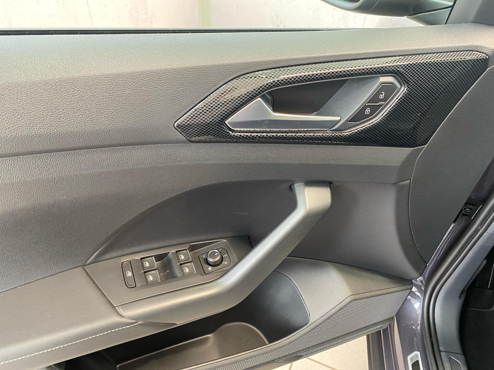 Volkswagen T-Cross 1.0 TSI R-Line