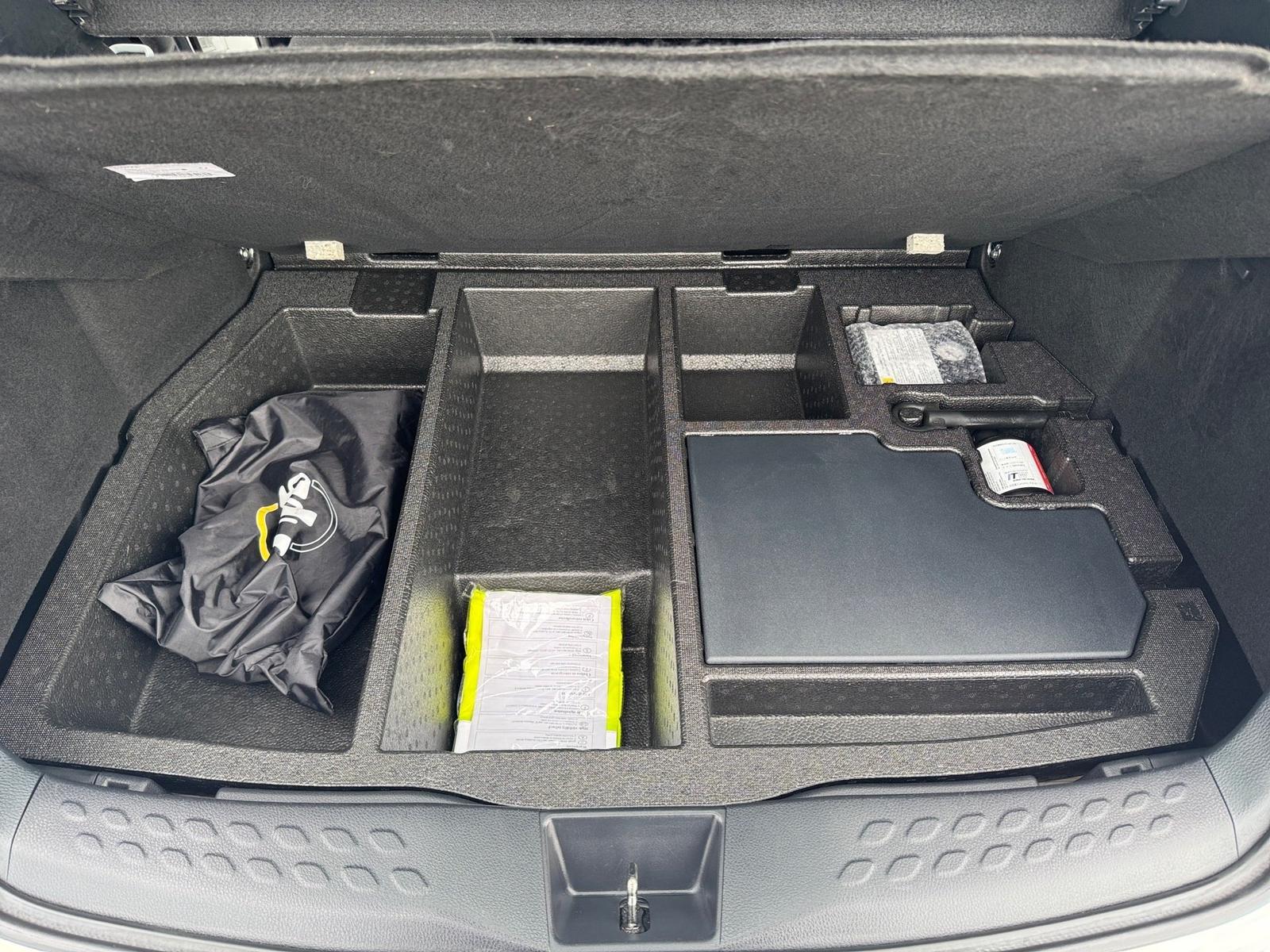 Toyota C-HR Business