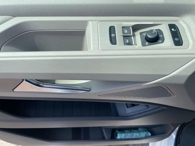 Volkswagen Multivan Lang Pro T7