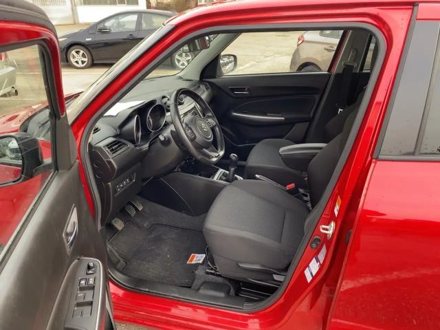 Suzuki Swift Comfort DualJet