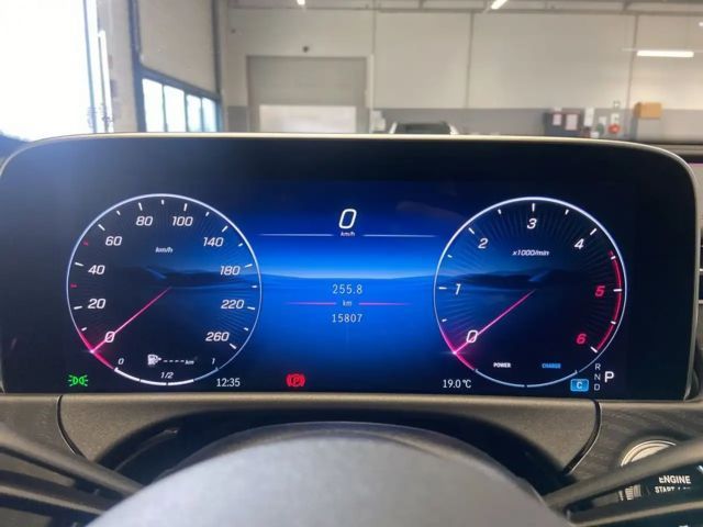 Mercedes-Benz E 220 E-Klasse