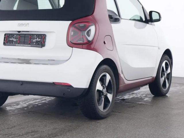 Smart EQ fortwo Cabrio Cool