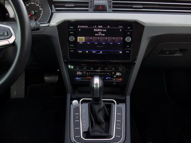 Volkswagen Passat 1.5 TSI Business DSG Variant