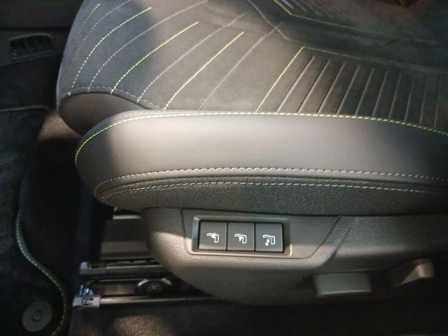 Peugeot E-208 GT-Line Hybrid