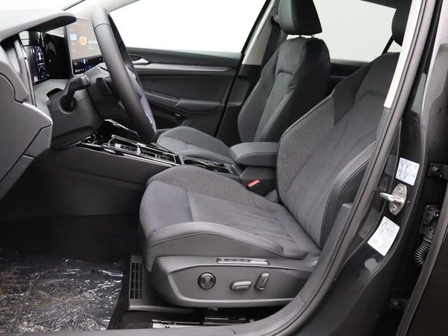 Volkswagen Golf 1.5 TSI DSG Style