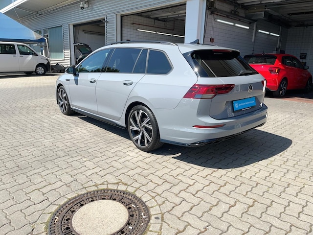 Volkswagen Golf 1.5 eTSI DSG Variant