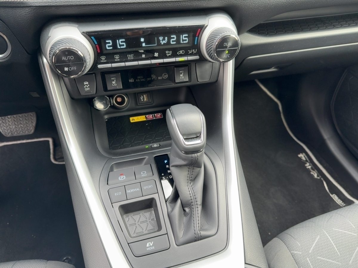 Toyota RAV4 5-deurs Team D