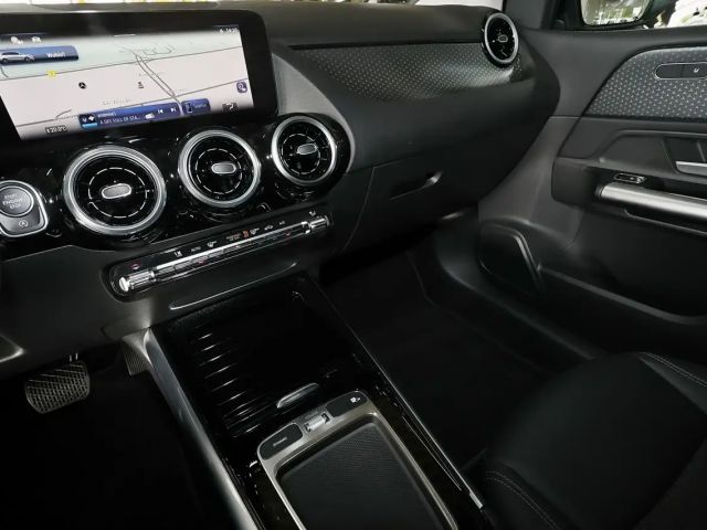 Mercedes-Benz B 200 KAMERA+SPURHALTE+MBUX+PDC+LED+17 ZOLL