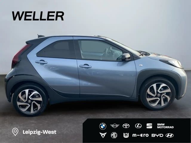 Toyota Aygo X Bi-Tone Hatchback